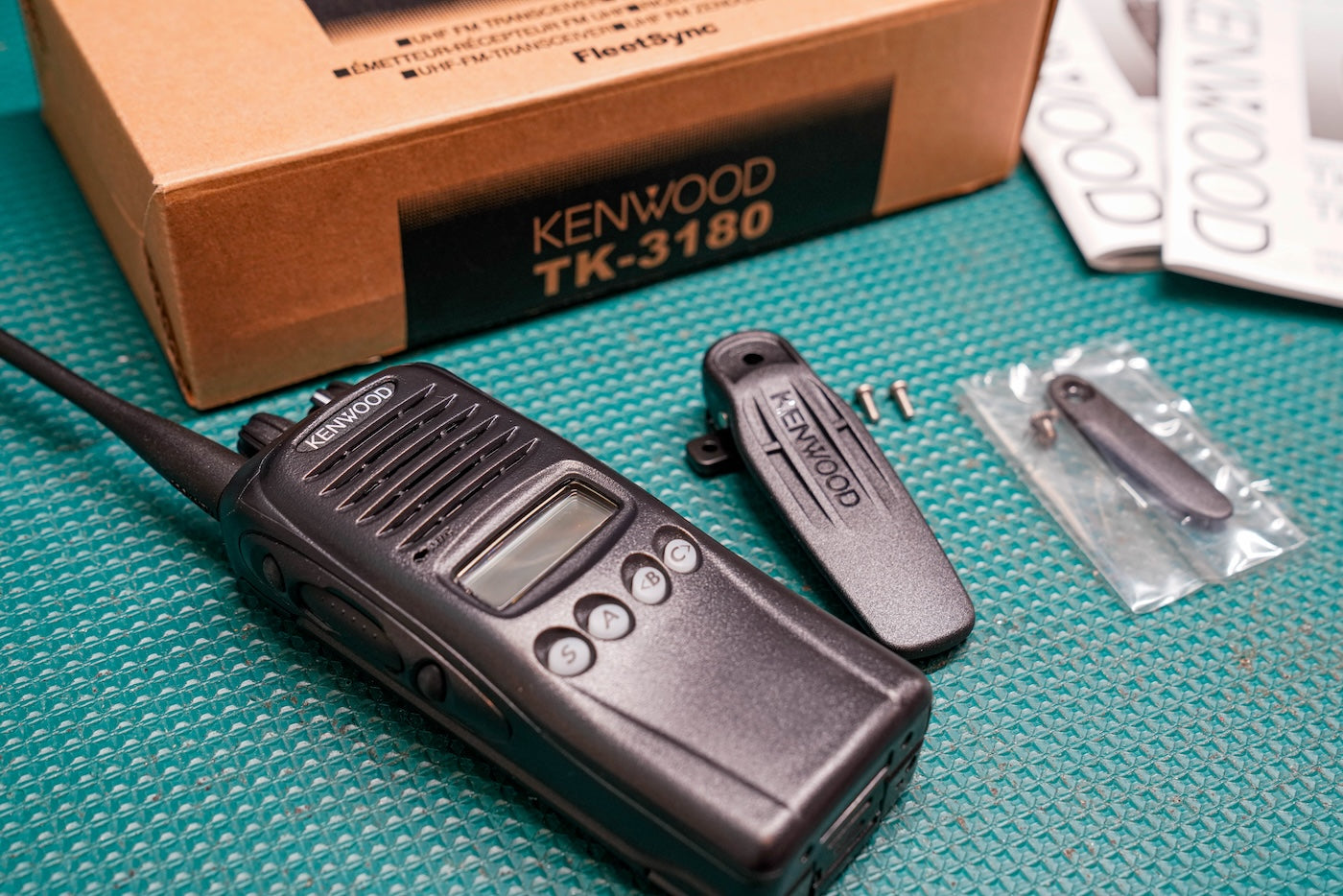 Pre-Owned Kenwood TK-3180 5 watt UHF/GMRS Radio